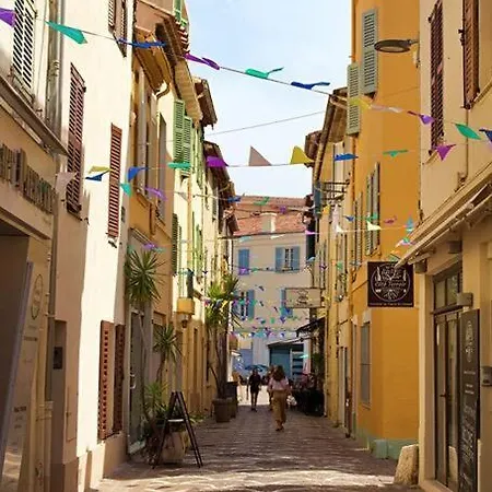 Cap D'antibes Vue Exceptionnelle * أنتيب